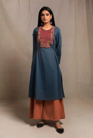 Agen Blue Front Embroidered side Knotted Kurta