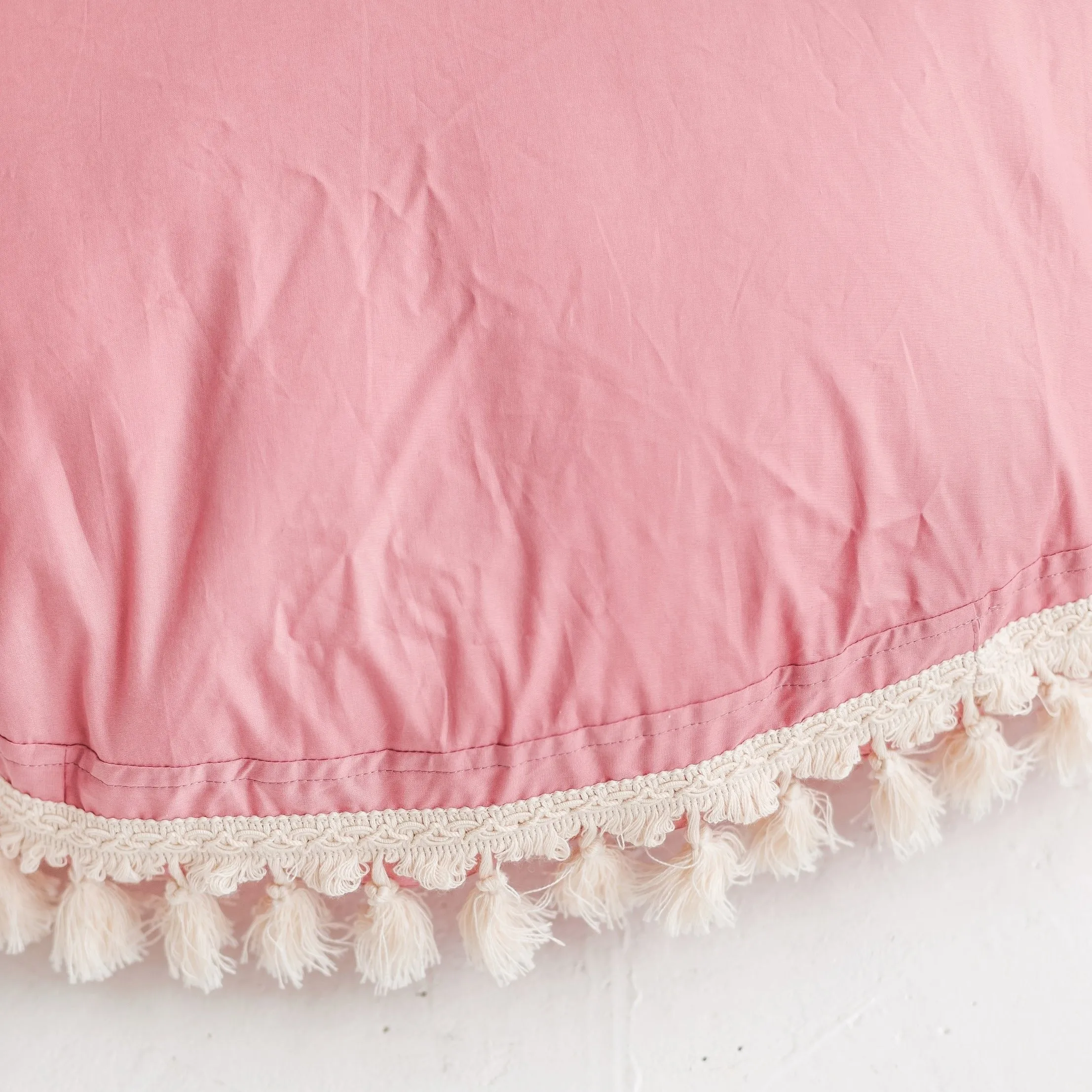 Minicamp Large Floor Cushion With Tassels In Rose