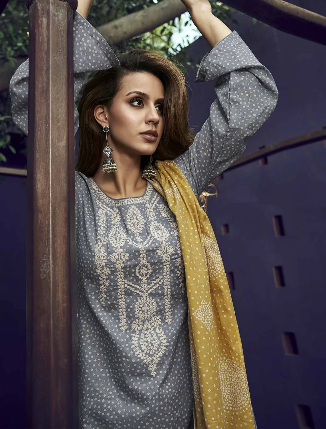 Mumtaz Arts Lawn Cambric Cotton Unstitched Women Suit