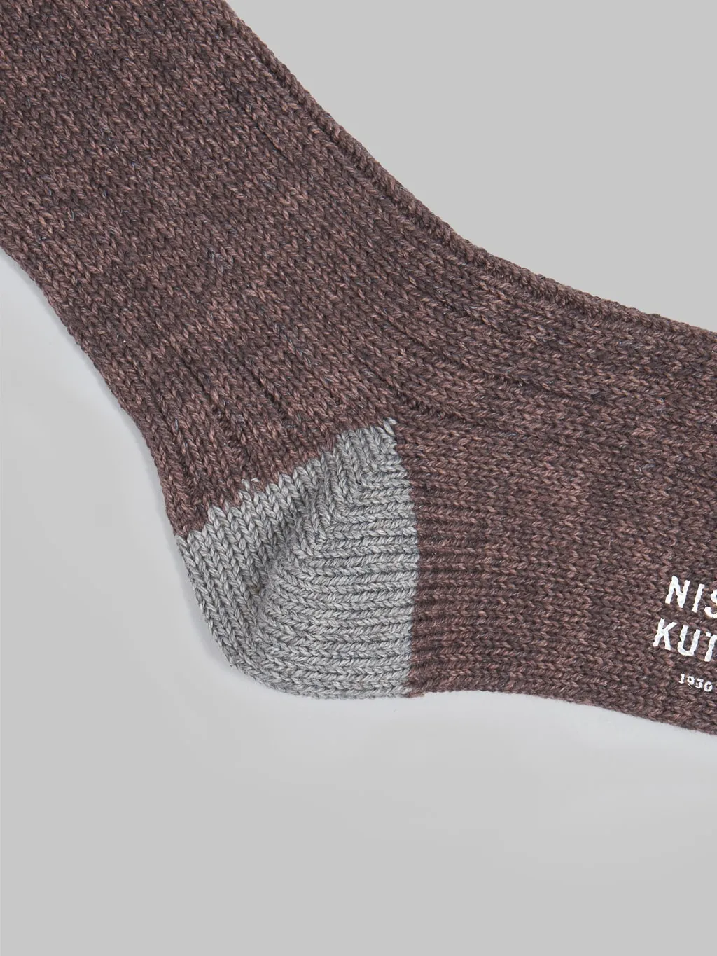 Nishiguchi Kutsushita Recycled Cotton Ribbed Socks Brown