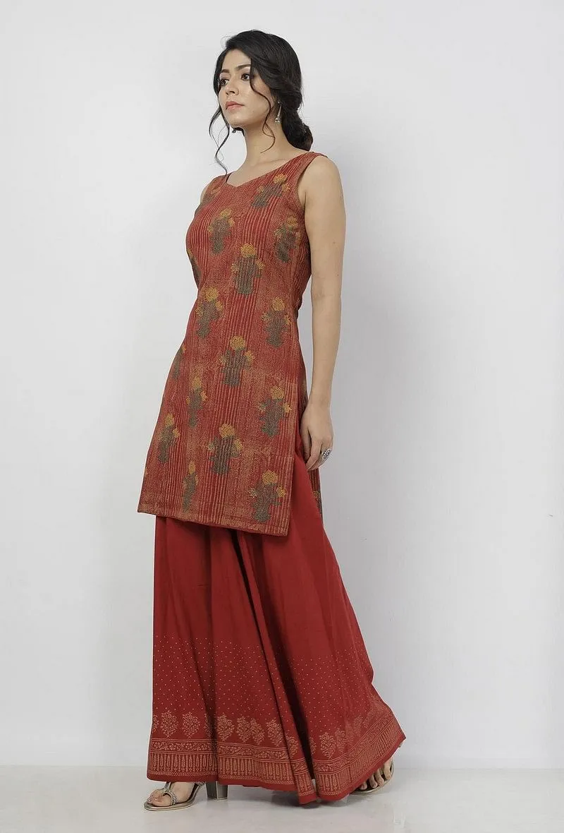 Set of 2: Gerua Maroon Floral Hand-Block Printed Sleeveless Cotton Short Kurta with Printed Cotton Palazzo